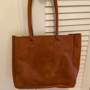 Parker Clay Merkato signature tote in rust brown